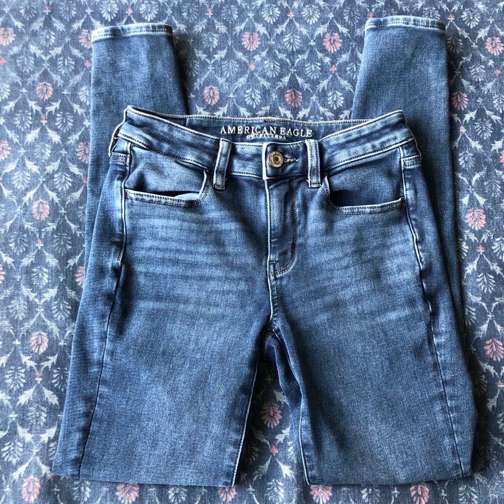 High Rise American Eagle Jeggings
